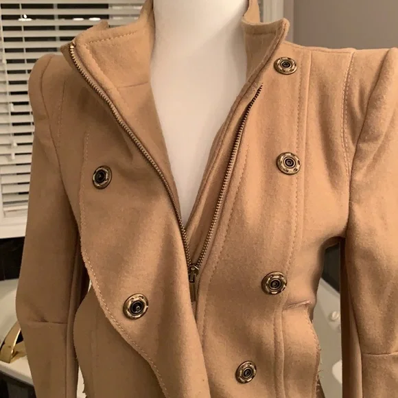 BCBG blazer - Picture 8 of 9